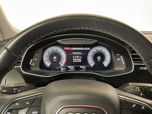 Used 2022 Audi Q8 Premium AWD/4WD image 10
