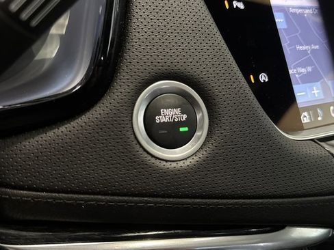 Certified 2023 Cadillac XT5 Premium Luxury w/ LPO, Floor Liner Package image 17