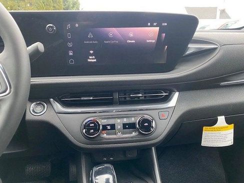 New 2026 Buick Envista Preferred image 21