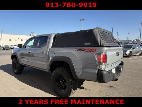 Certified 2021 Toyota Tacoma TRD Off-Road image 3