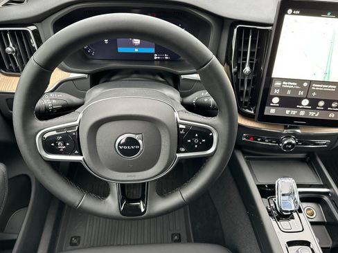 New 2026 Volvo XC60 T8 Plus w/ Protection Package Premier AWD/4WD image 13