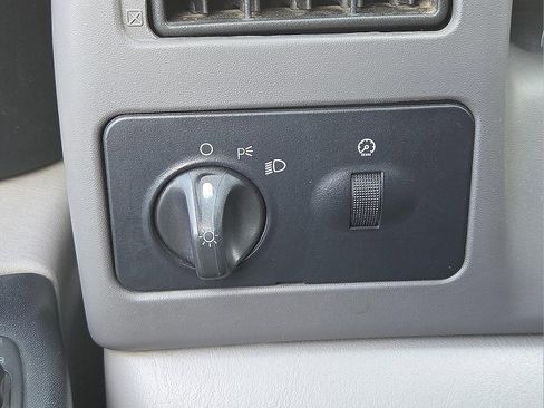 Used 2001 Ford F250 XLT RWD image 21