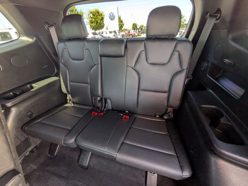 Used 2025 Kia Telluride EX X-Line AWD/4WD image 30