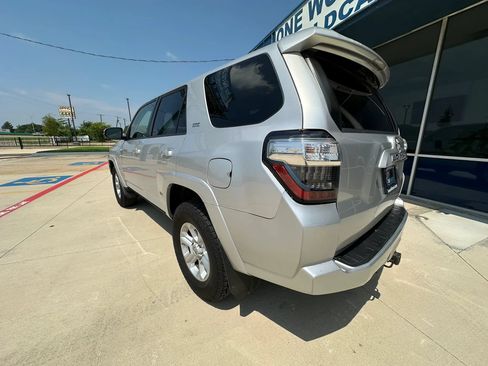 Used 2014 Toyota 4Runner SR5 Premium RWD image 3