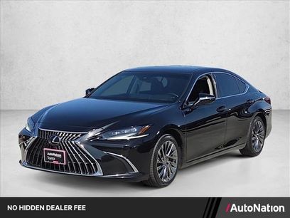Used 2024 Lexus ES 300h w/ Accessory Package (Z2)