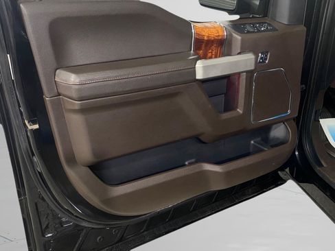 Used 2017 Ford F150 King Ranch w/ Equipment Group 601A Luxury AWD/4WD image 16