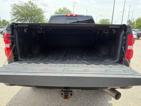 Used 2019 GMC Sierra 2500 Denali AWD/4WD image 16