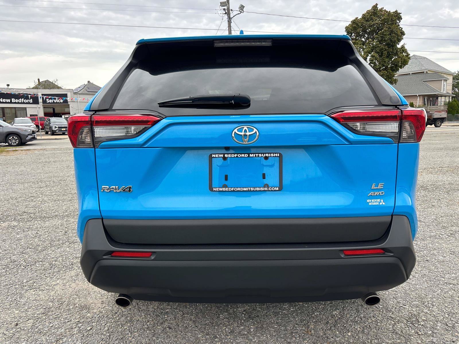 Used 2021 Toyota RAV4 LE AWD/4WD image 6