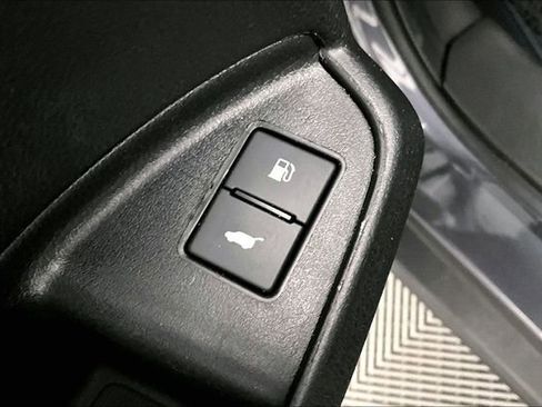 Used 2022 Honda Pilot Special Edition image 36