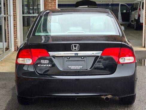 Used 2011 Honda Civic LX image 4