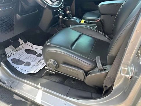 Used 2021 Jeep Wrangler Unlimited Sahara w/ Safety Group image 11