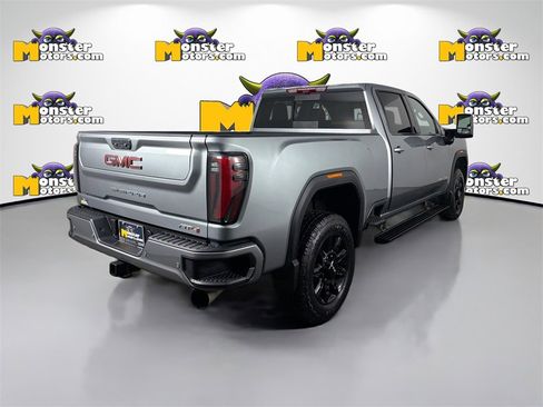 Used 2024 GMC Sierra 2500 AT4 w/ AT4 Premium Plus Package image 5