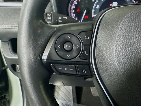 Used 2023 Toyota RAV4 XLE Premium FWD image 16