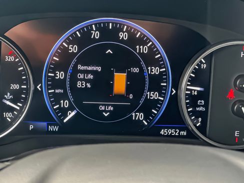 Used 2024 Buick Enclave Premium image 31