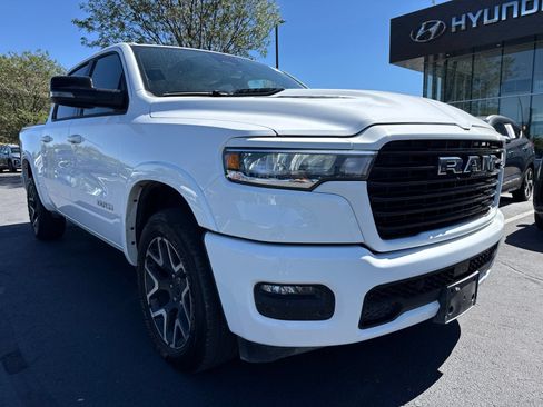 Used 2025 RAM 1500 Laramie w/ Sport Appearance Package AWD/4WD image 2