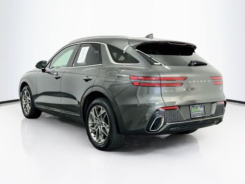 Used 2025 Genesis GV70 2.5T AWD/4WD image 5