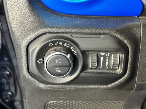 Used 2020 Jeep Gladiator Rubicon image 13