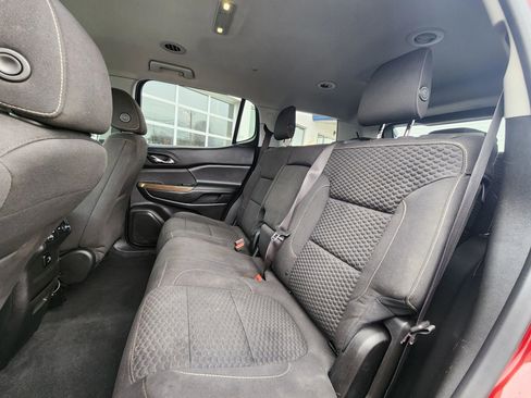 Used 2017 GMC Acadia SLE AWD/4WD image 42