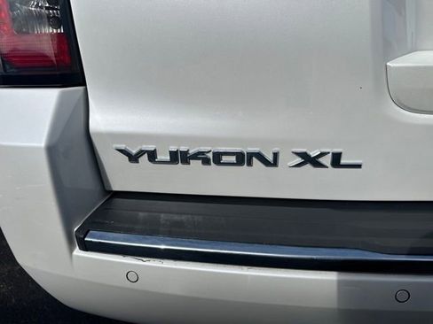 Used 2018 GMC Yukon XL Denali w/ Open Road Package image 27