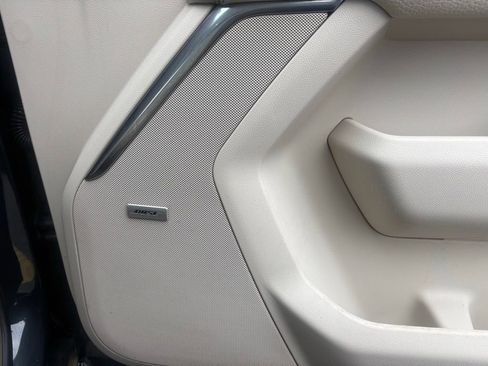 Used 2022 GMC Yukon XL Denali RWD image 21