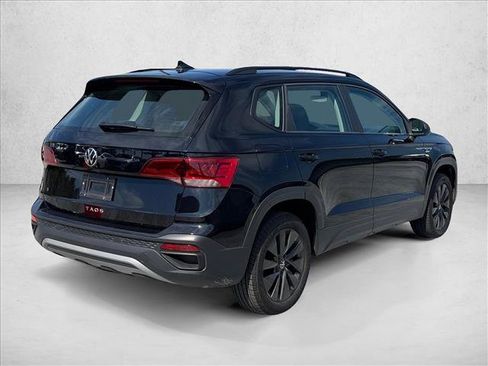 Used 2023 Volkswagen Taos S FWD image 5
