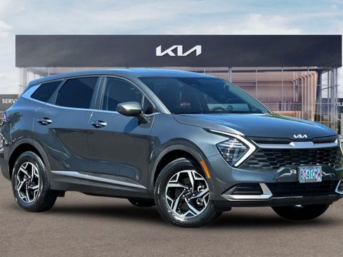 Certified 2025 Kia Sportage LX AWD/4WD image 2