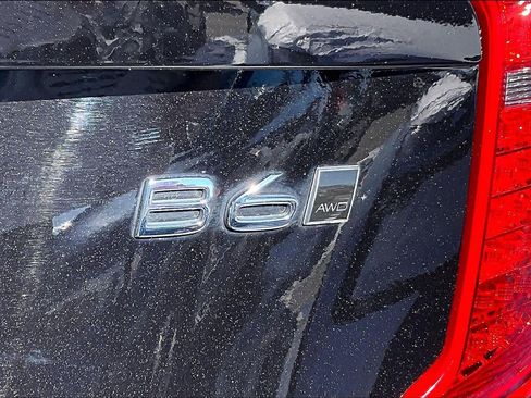 Certified 2023 Volvo XC90 B6 Plus w/ Protection Package image 10