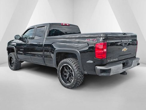 Used 2018 Chevrolet Silverado 1500 LT AWD/4WD image 5