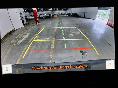 Used 2024 Toyota RAV4 XLE image 8