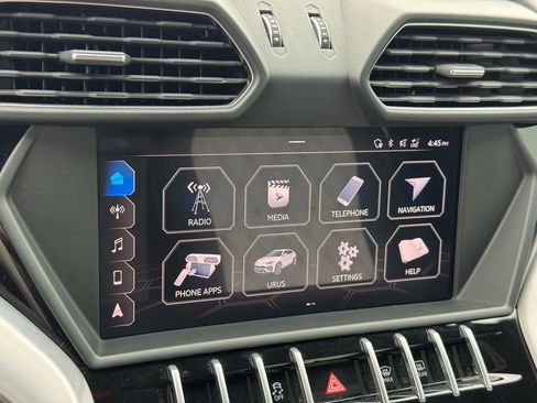 Used 2019 Lamborghini Urus AWD/4WD image 59