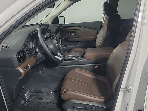 New 2026 Honda Pilot Elite image 14