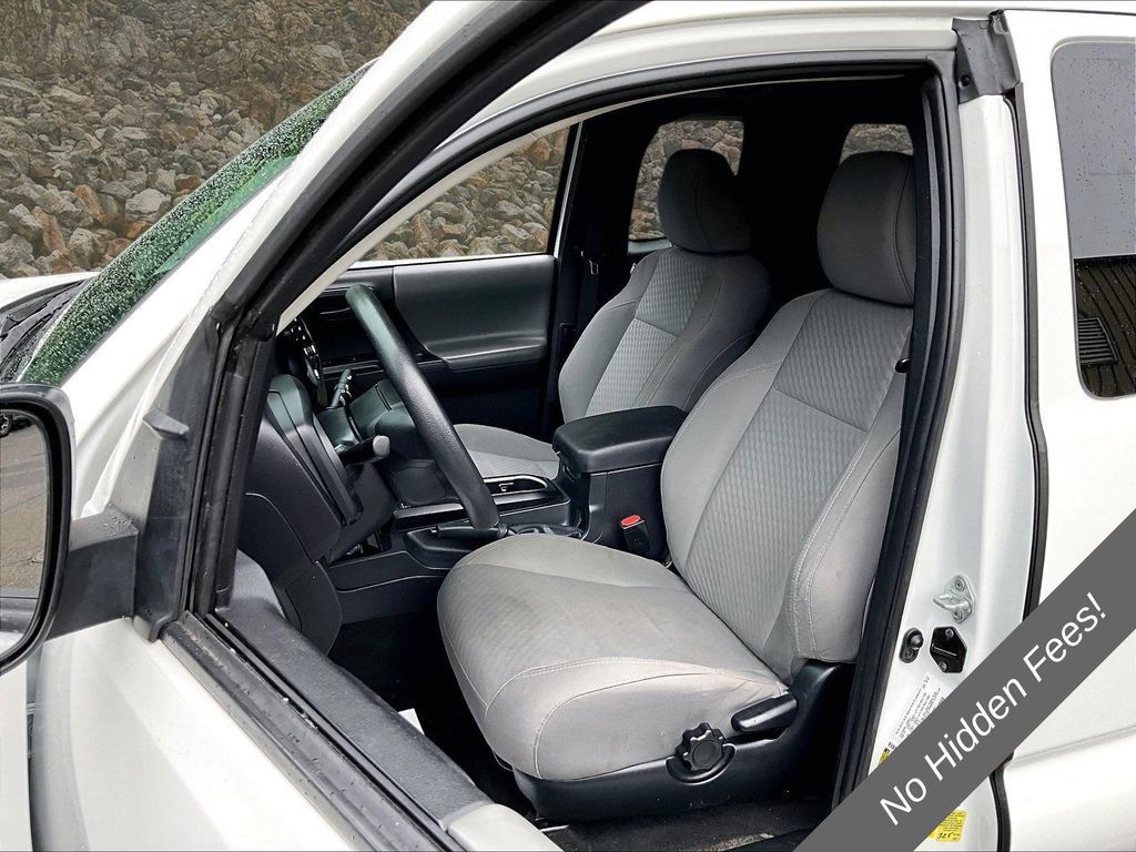 Used 2022 Toyota Tacoma SR RWD image 20