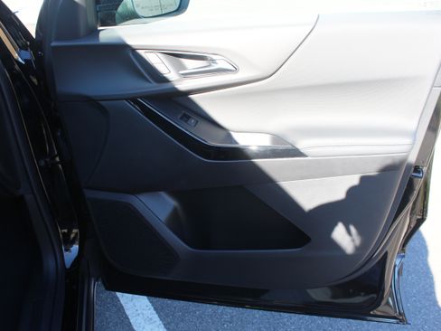 New 2026 Chevrolet Equinox LT image 54