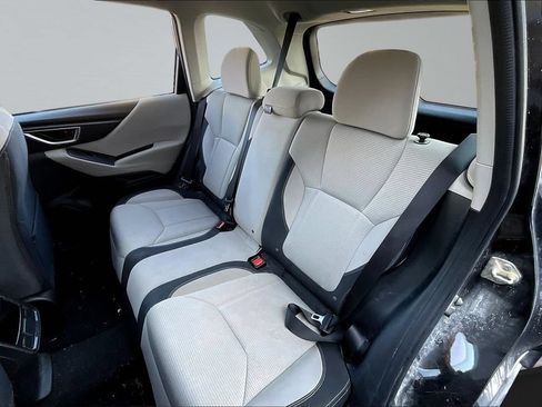 Used 2021 Subaru Forester AWD/4WD image 18