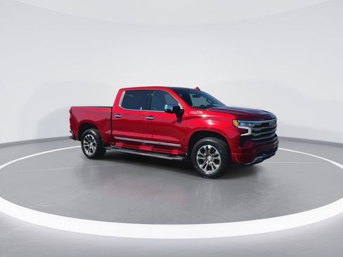 Used 2023 Chevrolet Silverado 1500 High Country AWD/4WD image 2