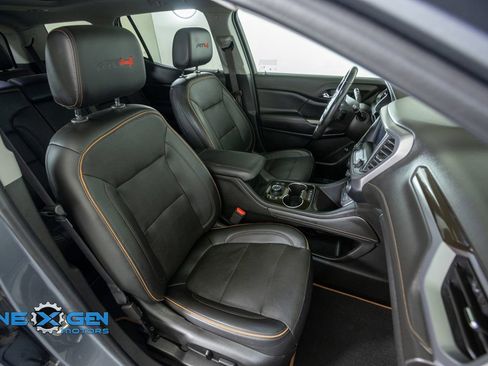Used 2021 GMC Acadia AT4 w/ LPO, 'HIT The Road' Package AWD/4WD image 46