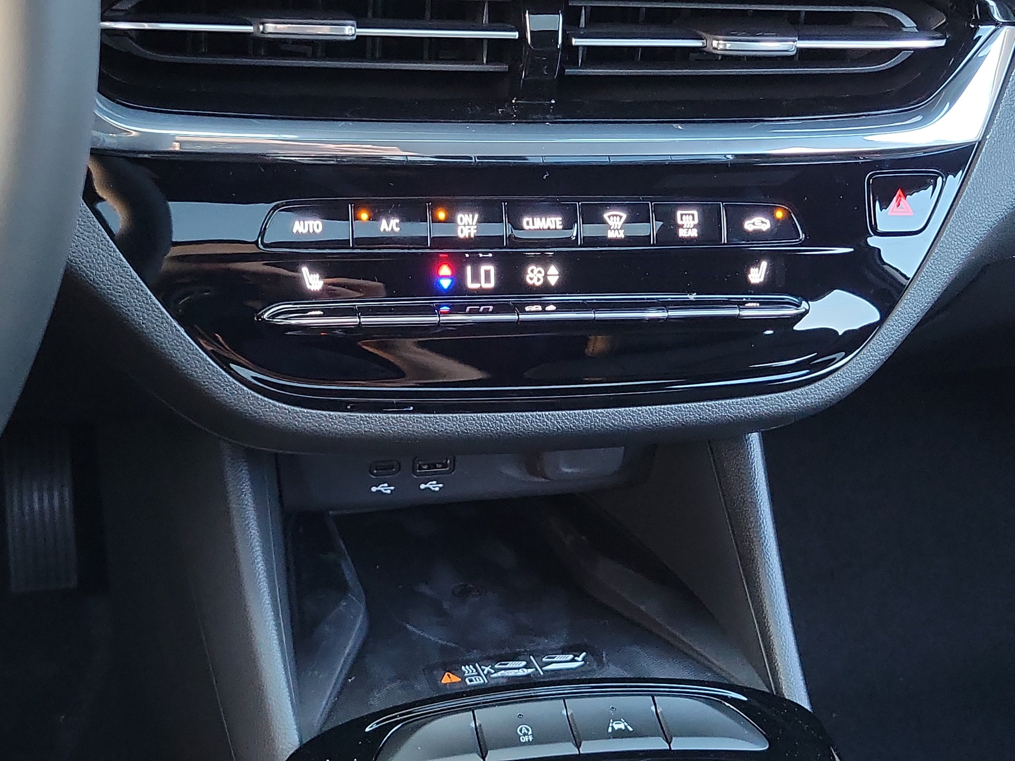 New 2026 Buick Envista Avenir FWD image 29