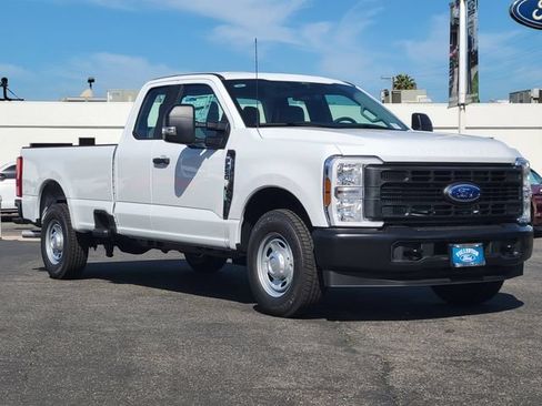 New 2026 Ford F250 XL RWD image 32