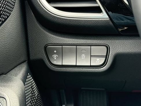 New 2026 Kia Seltos S FWD image 33