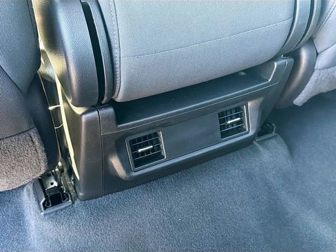 Used 2022 Chevrolet Silverado 1500 Custom Trail Boss image 23