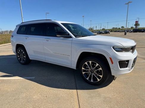 Used 2023 Jeep Grand Cherokee L Overland w/ Trailer Tow Group (B) image 7