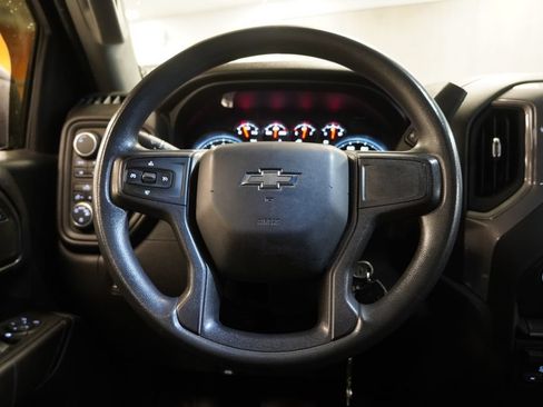 Certified 2021 Chevrolet Silverado 1500 Custom Trail Boss AWD/4WD image 17