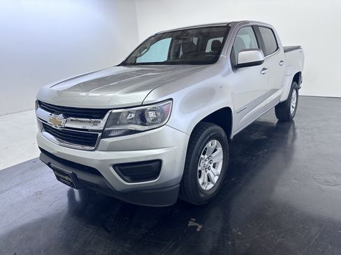 Used 2020 Chevrolet Colorado LT AWD/4WD image 6
