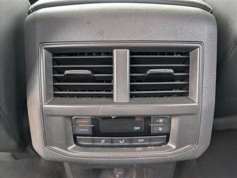 Used 2022 Volkswagen Atlas SE FWD image 15
