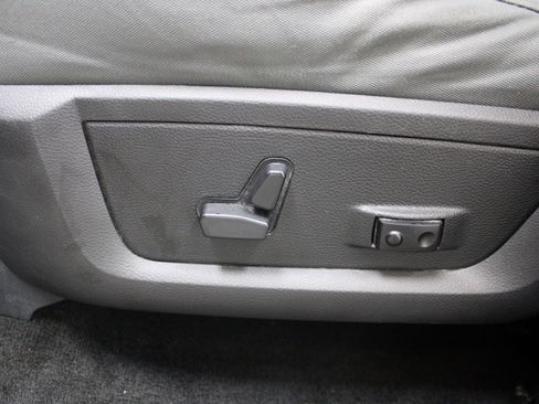 Used 2017 RAM 1500 Big Horn image 14