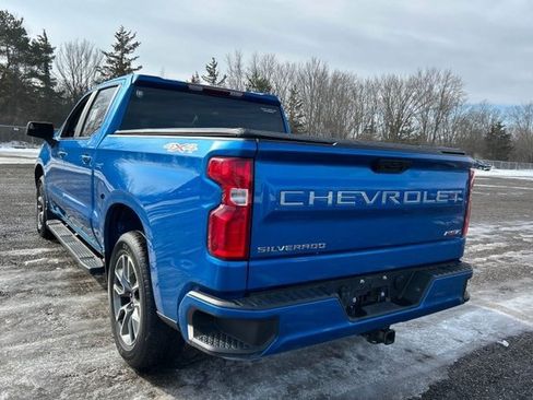 Used 2024 Chevrolet Silverado 1500 RST image 2
