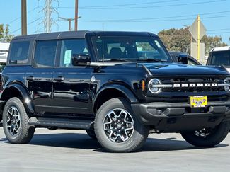 New 2026 Ford Bronco Outer Banks AWD/4WD video 2