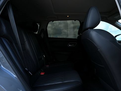 Used 2023 Nissan Rogue Platinum w/ Platinum Premium Package AWD/4WD image 24