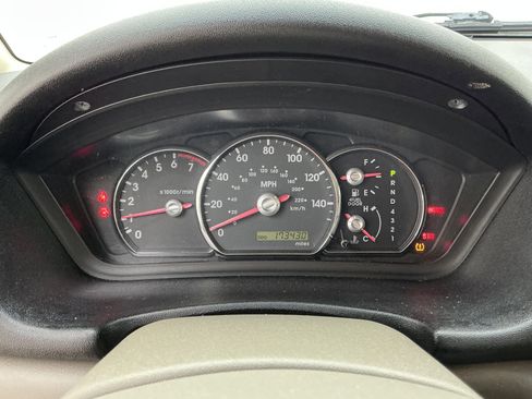 Used 2007 Mitsubishi Endeavor LS image 8