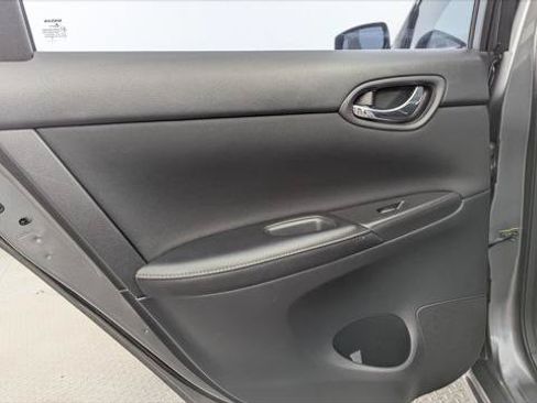 Used 2018 Nissan Sentra S FWD image 13